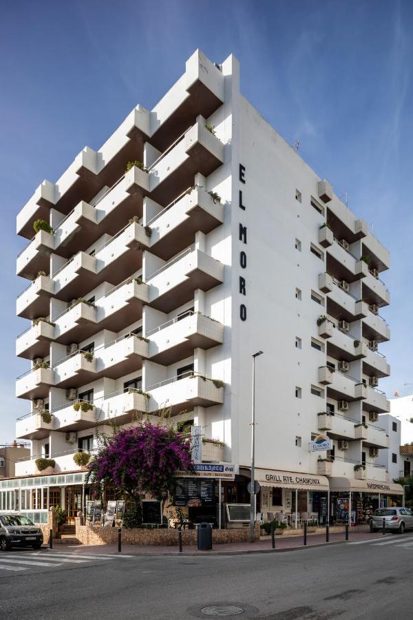 Apartamentos El Moro San Antonio  Exteriör bild