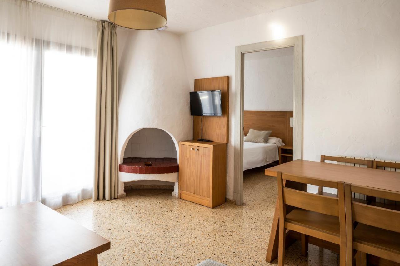 Apartamentos El Moro San Antonio  Exteriör bild
